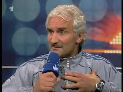 Youtube: Rudi Völler Ausraster  nach  dem Islandspiel