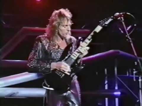 Youtube: Judas Priest All Guns Blazing 1991 Rock In Rio.