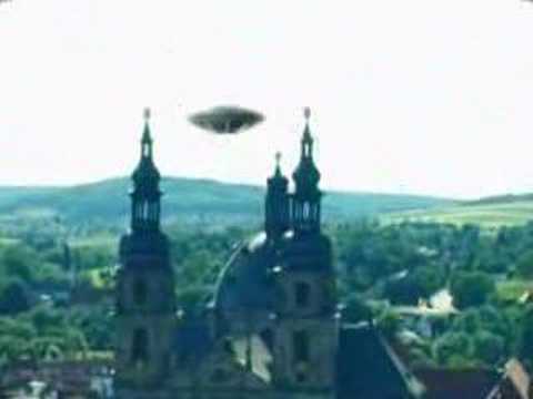 Youtube: Amateur-Video: UFO-Sichtung über Dom in Fulda - Aliens?