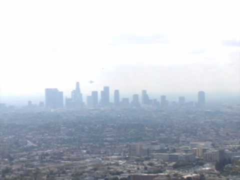 Youtube: REAL UFO In The Sky Over Los Angeles