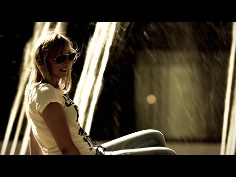 Youtube: Franziska - Flimmernde Straßen (Offizielles Musikvideo)