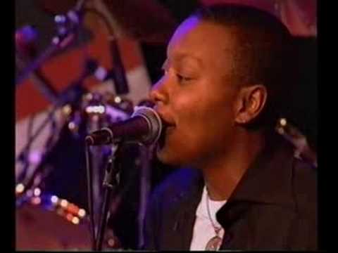 Youtube: Meshell Ndegeocello - Outside Your Door (live at NSJF)