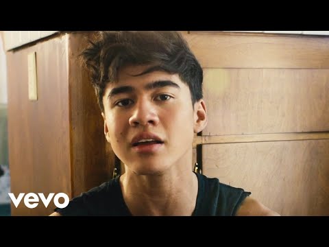 Youtube: 5 Seconds of Summer - Amnesia (Official Video)