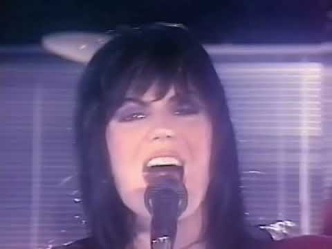 Youtube: Joan Jett & The Blackhearts "Do You Wanna Touch Me (Oh Yeah)" OFFICIAL MUSIC VIDEO