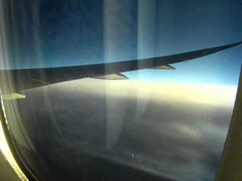 Youtube: Cool Contrail 787-8 Dreamliner United Airlines Wing In-Flight Boeing (s Continental)