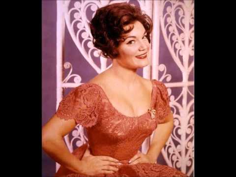 Youtube: Connie Francis - Everybody's Somebody's Fool