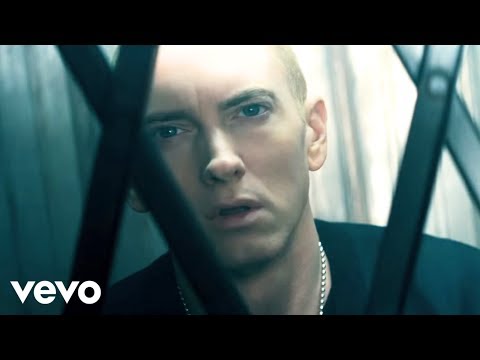 Youtube: Eminem ft. Rihanna - The Monster (Explicit) [Official Video]