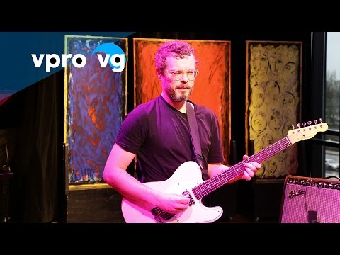 Youtube: Jakob Bro Trio - Oktober (live @Bimhuis Amsterdam)