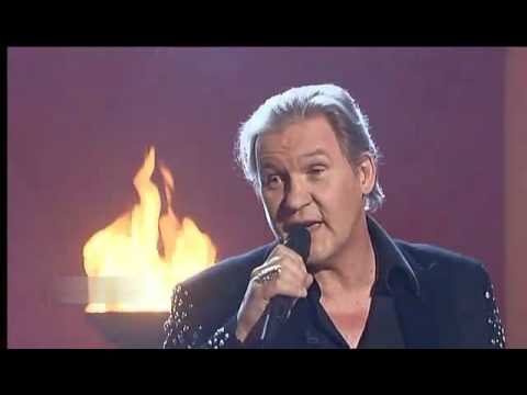 Youtube: Johnny Logan - Hold me now 2009