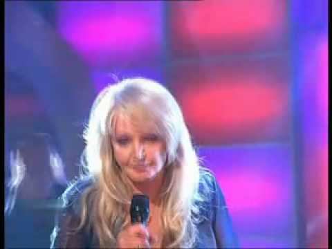 Youtube: Bonnie Tyler - Total eclipse of the heart 2008