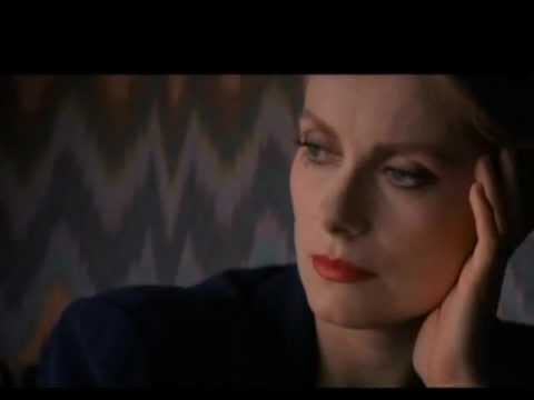 Youtube: Catherine Deneuve (1983) The Hunger.flv