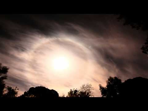 Youtube: Nice full moon in cirrus and jet trails timelapse V11007