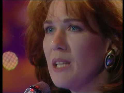 Youtube: Juliane Werding - Der Himmel schweigt 1990