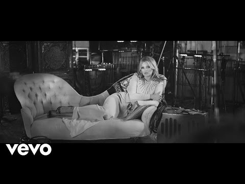 Youtube: Elvis Presley, Kate Moss - The Wonder of You (Official Music Video)