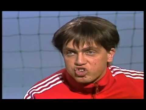 Youtube: Hape Kerkeling und der beliebsteste Fussballer des Jahres 1989