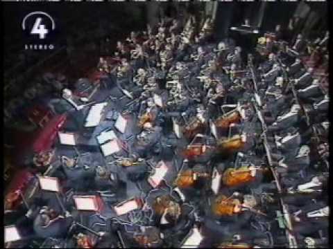 Youtube: Ennio Morricone "Deborah's Theme", live in Warsaw