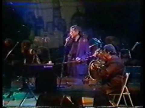 Youtube: Leonard Cohen Live @ Roskilde 1988 (3) - First We Take Manhattan