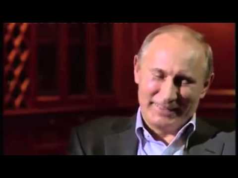 Youtube: Putin lacht über eine Frage im Interview