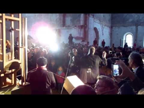 Youtube: Klangwechsel Burchardi-Kirche 5.10.2013 Halberstadt