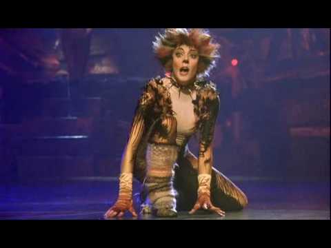Youtube: Macavity - the musical CATS, in HiDef