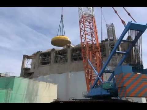 Youtube: Fukushima reactor  4 lid removal