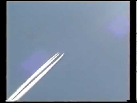 Youtube: 4-fach chemtrail ohne jet, hologramm? Nord-Deutschland juni 2012 june