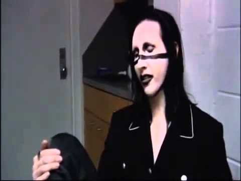 Youtube: Bowling For Columbine - Marilyn Manson Interview