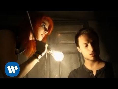 Youtube: Paramore: Ignorance [OFFICIAL VIDEO]