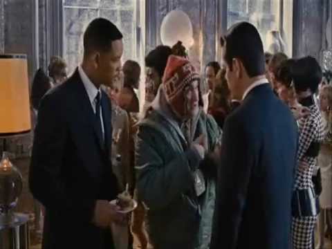 Youtube: Men in Black 3 - Griffin at the Party Scene