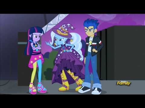 Youtube: Twilight Sparkle and Flash Sentry hugging