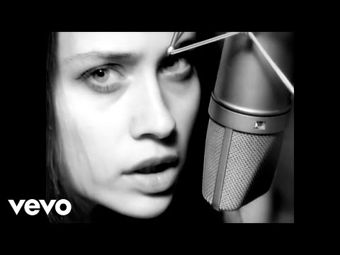 Youtube: Fiona Apple - Shadowboxer (Official HD Video)