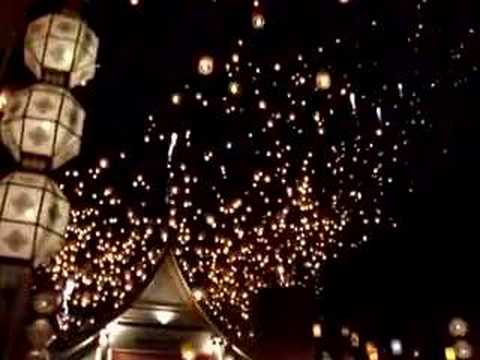 Youtube: Flying Lanterns of Loi Krahtong