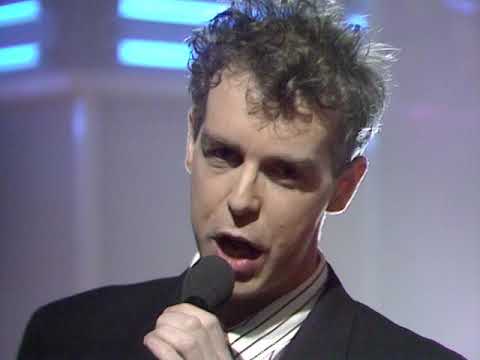 Youtube: Pet Shop Boys - Always On My Mind on Top Of The Pops 10/12/1987