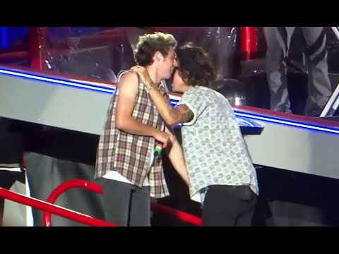Youtube: Niall & Harry — Shut Up And Dance [WWAT: North America Part 1]