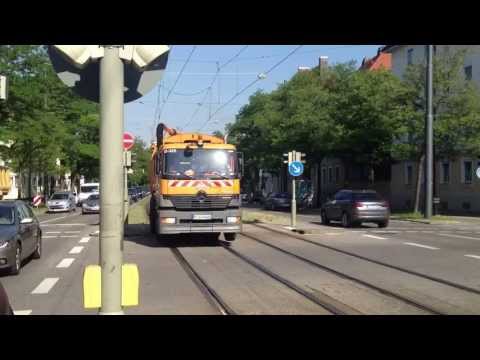 Youtube: Straßenbahnschienenreinigung in München / Tram track cleaning in Munich