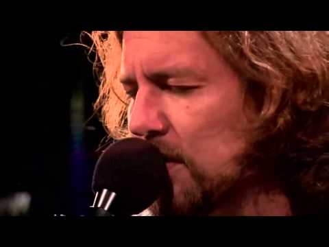 Youtube: Eddie Vedder - Girl from the North Country (Bob Dylan Cover)