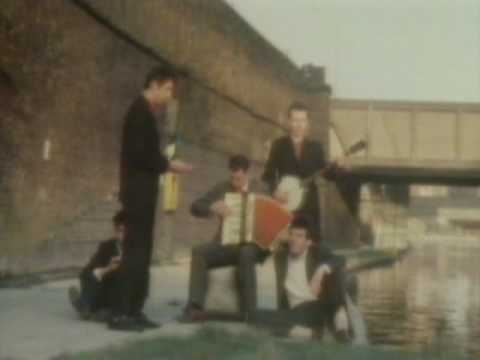 Youtube: The Pogues Streams Of Whiskey