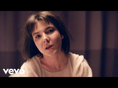 Youtube: Of Monsters and Men - Alligator (Official Video)