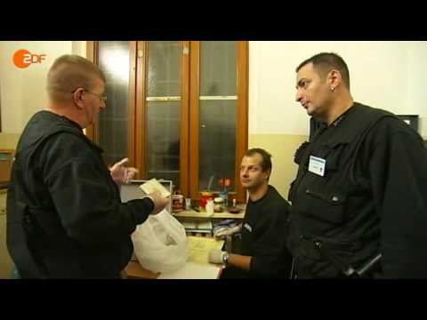 Youtube: Kontrollen im Gefängnis: Hallo Deutschland, 18.12.2009