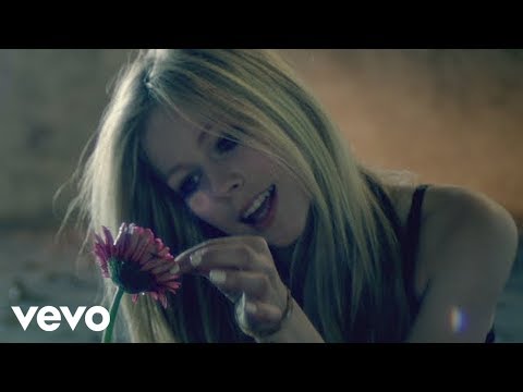 Youtube: Avril Lavigne - Wish You Were Here (Official Video)