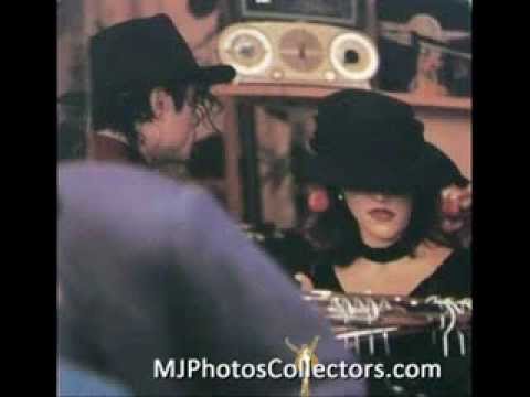 Youtube: Rare pictures of Michael Jackson and Lisa Marie Presley