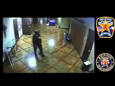 Youtube: Extended view of Midlothian church murder suspect