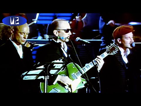 Youtube: U2 - Miss Sarajevo (Concert Version)
