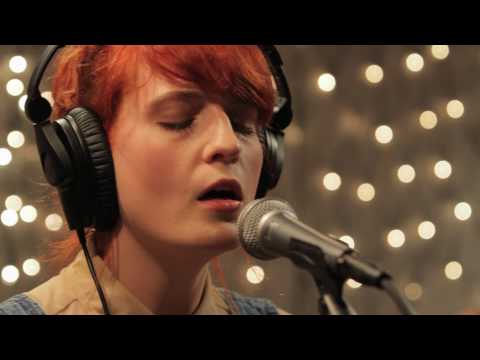 Youtube: Florence and the Machine - Cosmic Love (Live on KEXP)