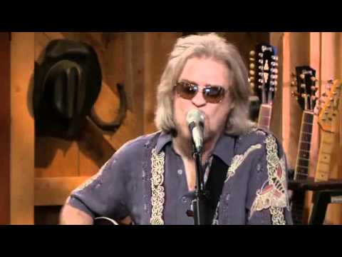 Youtube: Daryl Hall with Nikki Jean (Live From Daryl's House) - One On One