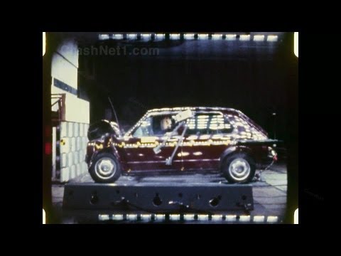 Youtube: 1984 VW Rabbit / Golf (Mk1) | Frontal Crash Test by NHTSA | CrashNet1