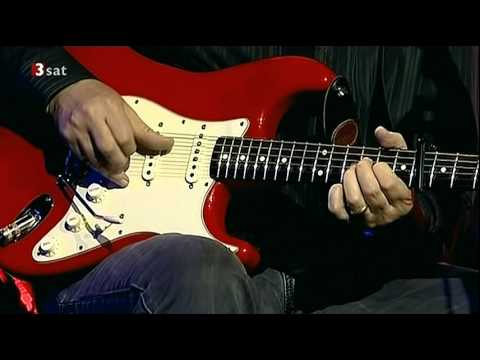 Youtube: Mark Knopfler - Postcards From Paraguay