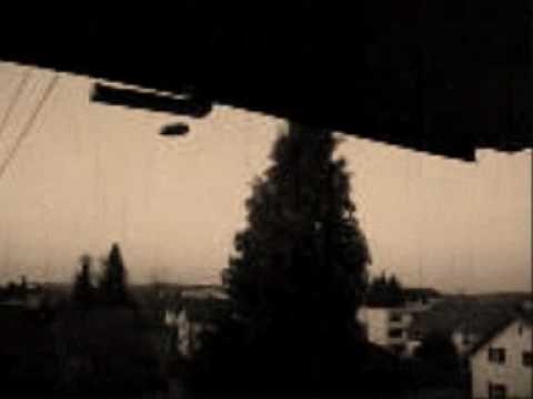 Youtube: real UFO germany 24.03.2010