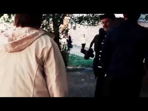 Youtube: УкроЗольдатен ВС Украины в Дебальцево грабят  мирных жителей!