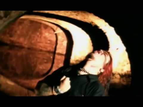 Youtube: Sepultura - Roots bloody roots (Lyrics)